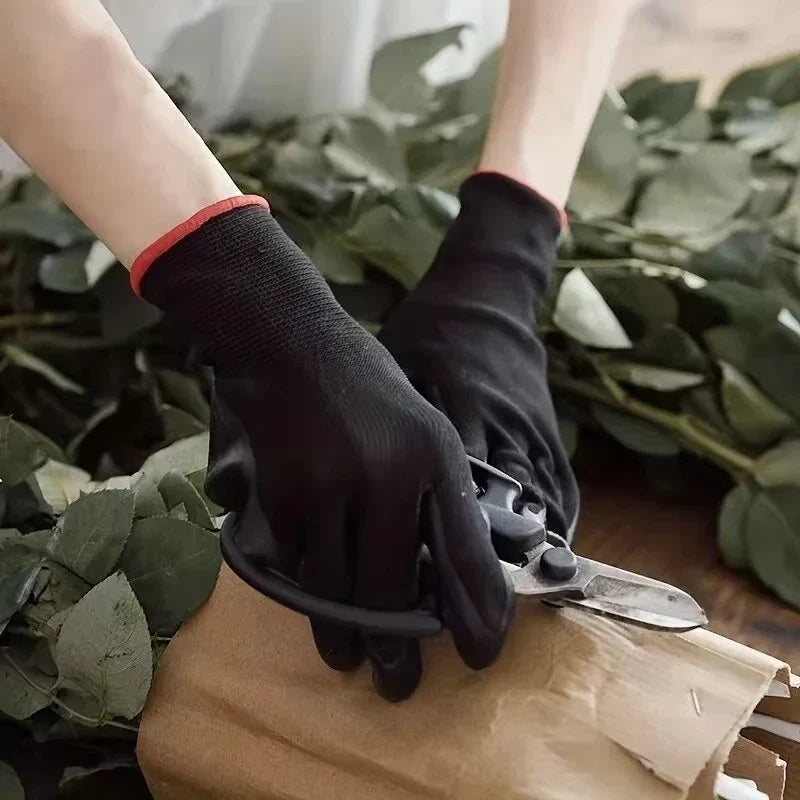 Offer: Set of 10 high-quality protective gloves