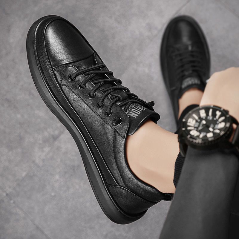 ELEGANTIEE | Sneakers in genuine leather ©
